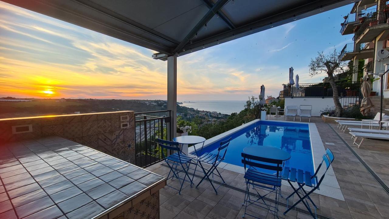 Il Nido B&B ซานวีโต เคียตีโน ภายนอก รูปภาพ